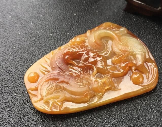 黃翡值錢嗎？黃翡和黃龍玉的區別有哪些？ -翡翠