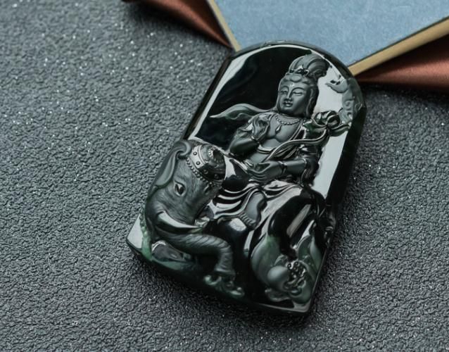 墨翠價格貴嗎？目前市場墨翠價格是多少？ -翡翠