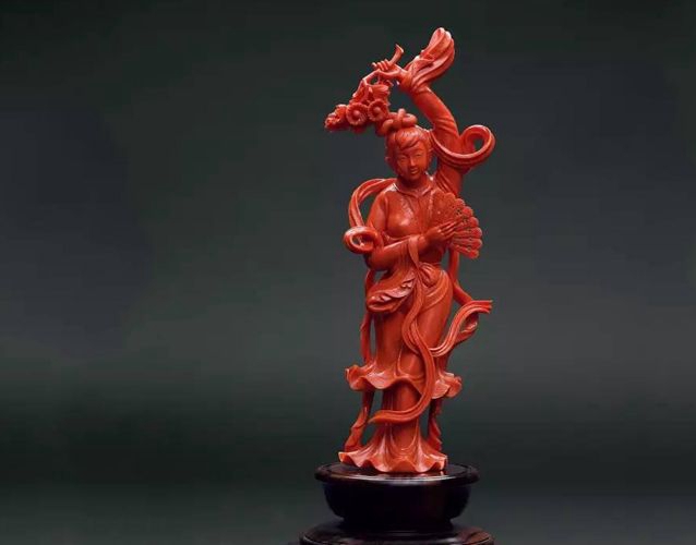 紅珊瑚美女雕件為何如此受歡迎？ -紅珊瑚