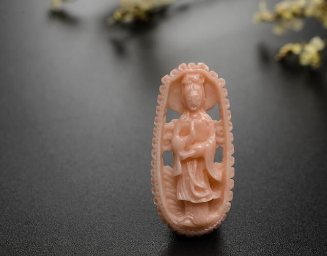 紅珊瑚美女雕件價格如何？ -紅珊瑚