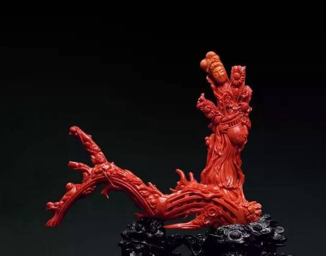紅珊瑚美女雕件價格如何？ -紅珊瑚