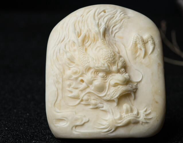 波羅的海蜜蠟是何品種？波羅的海蜜蠟的特點有