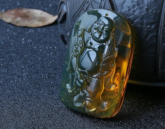 琥珀功效有哪些？佩戴琥珀的功效 -蜜蠟琥珀