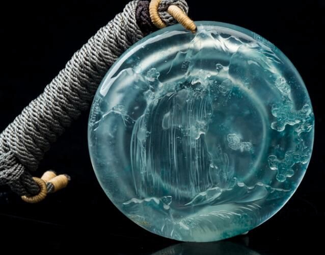 水種翡翠是什么？水種翡翠有何特征？ -翡翠