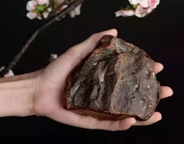 俄羅斯蜜蠟好不好？俄羅斯蜜蠟都有哪些優點？