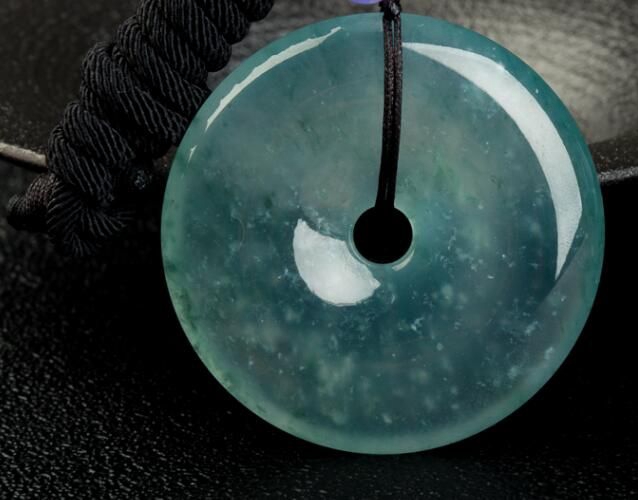 平安扣翡翠的款式有哪些？如何區分平安扣翡翠