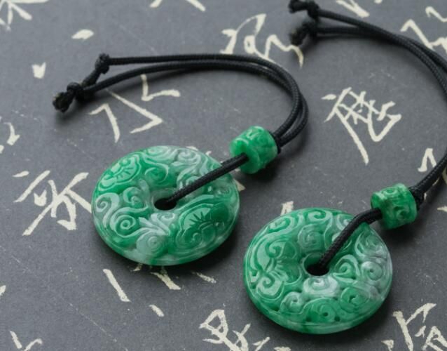 平安扣翡翠的款式有哪些？如何區分平安扣翡翠