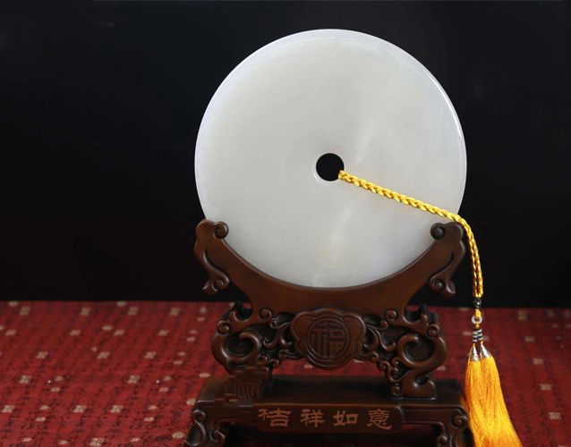 阿富汗玉擺件有收藏價值嗎？阿富汗白玉究竟值