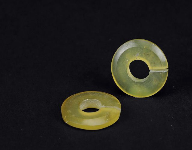 蛇紋石是玉嗎？蛇紋石玉與和田玉的區別？ -和田