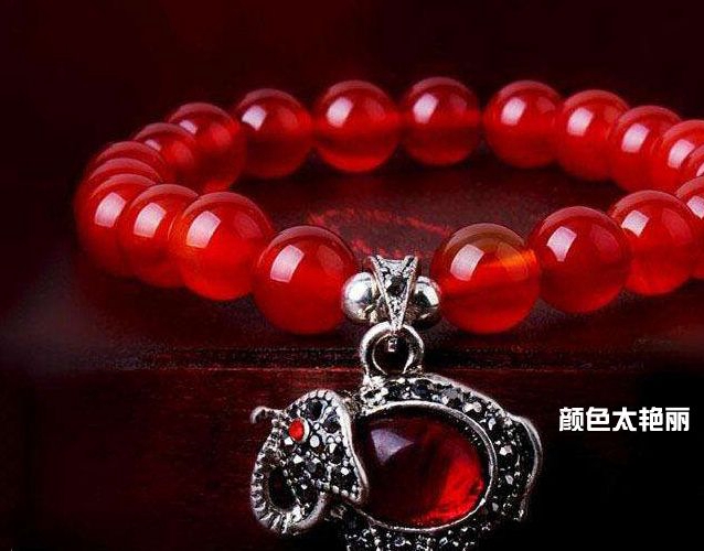 紅瑪瑙鑒別最簡單方法有哪些？ -瑪瑙