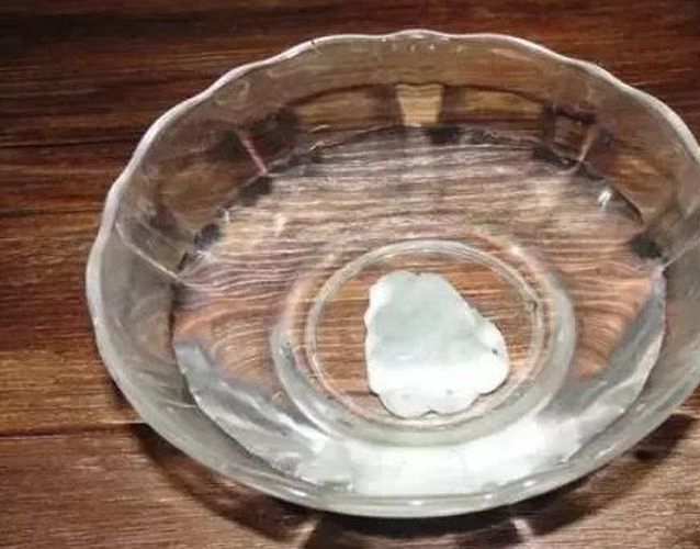 翡翠如何保養？上蠟可以保養翡翠嗎？ -翡翠