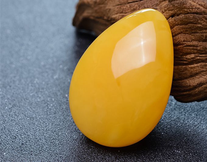 蜜蠟可以帶著睡覺嗎？帶錯了后果很嚴重！ -蜜蠟