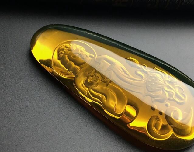 佩戴琥珀的作用，女性佩戴琥珀的好處有哪些？