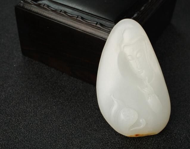 新疆羊脂玉究竟為何受歡迎？ -和田玉