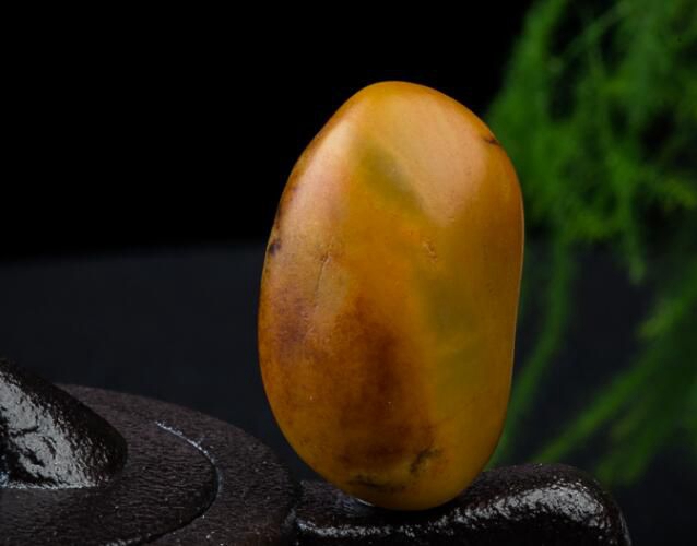 和田玉皮色有哪些？如何通過籽料皮色看玉質？