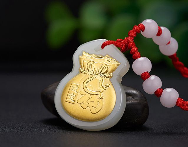 和田玉金鑲玉吊墜價格陷阱，你不知道的金鑲玉