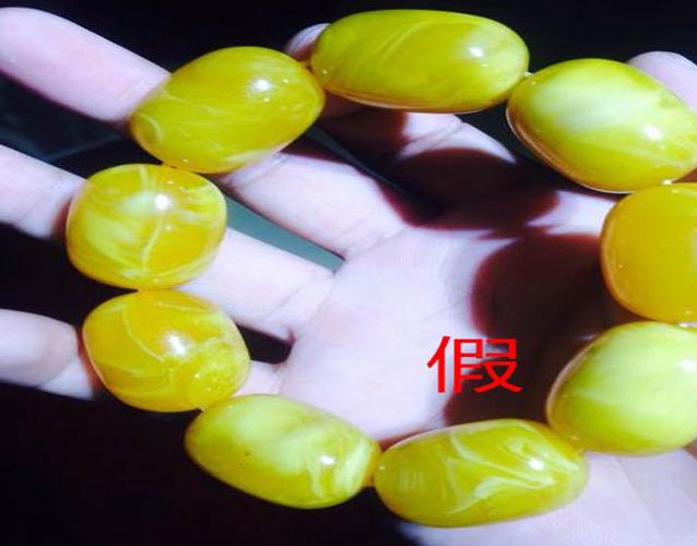 鑒別琥珀真假的方法，怎么判斷琥珀的真假？