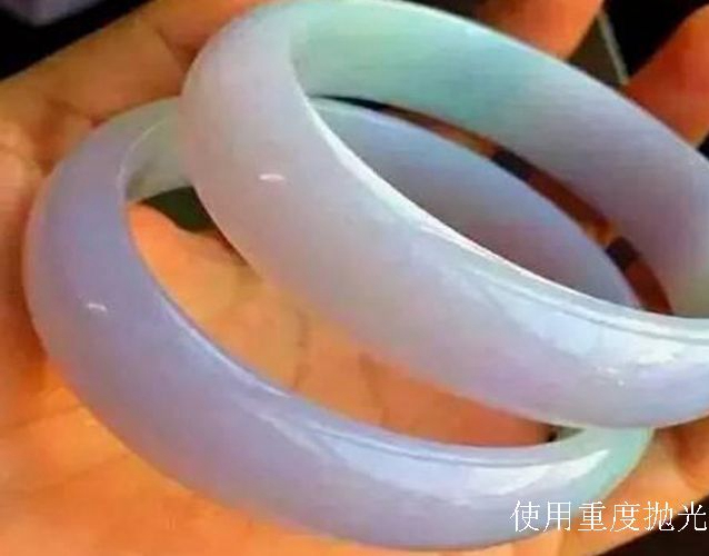 天然翡翠竟然會褪色？為你揭開拋光粉翡翠的真