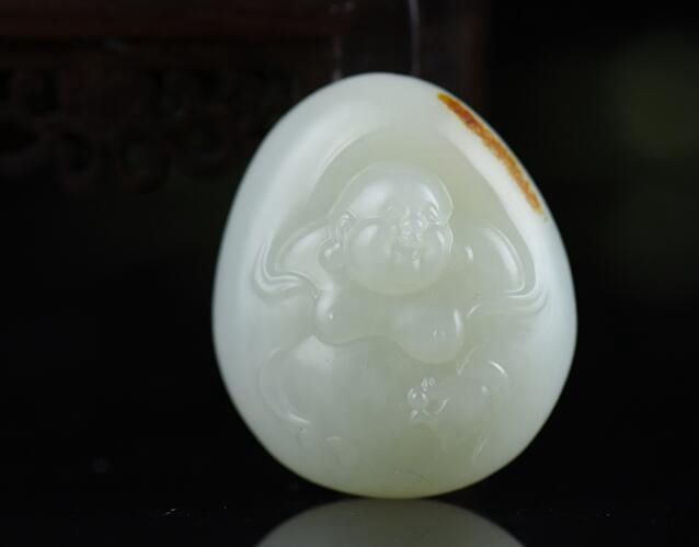 和田玉到底需不需要保養？和田玉的保養該怎么