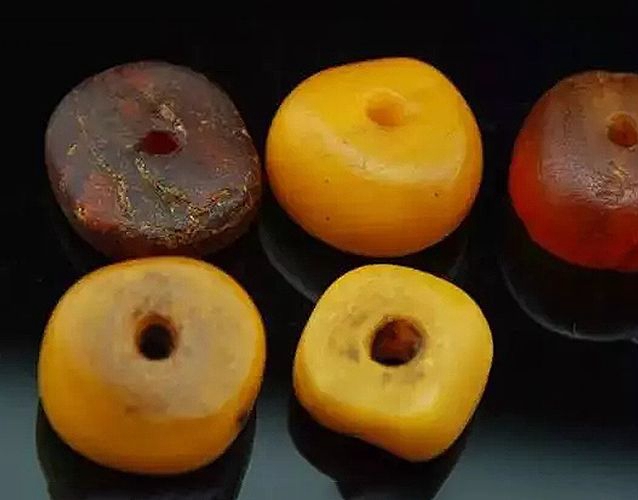 蜜蠟什么樣的成色最好？蜜蠟顏色分類 -蜜蠟琥珀