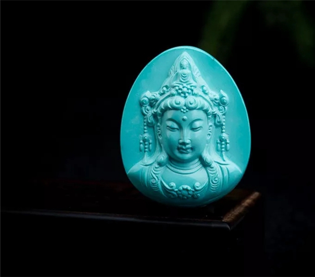 天然珠寶的奇妙，綠松石會"長"白點？