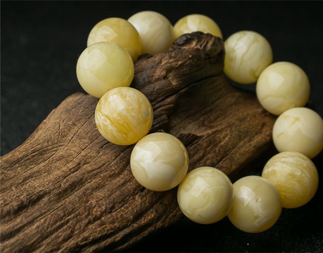 蜜蠟鑒別方法，蜜蠟怎么鑒別？ -蜜蠟琥珀