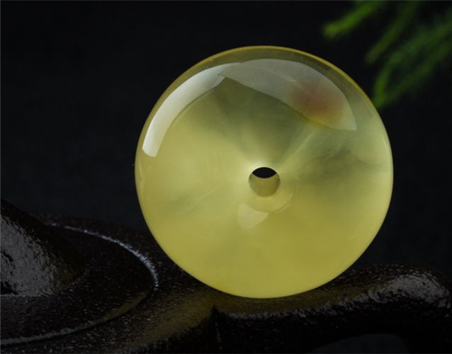 買蜜蠟的誤區和陷阱，千萬要小心！ -蜜蠟琥珀