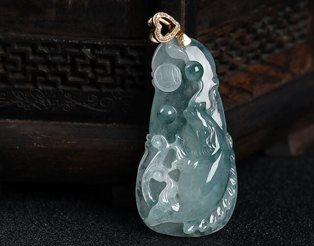 玉雕中如魚得水的意思是什么？如魚得水翡翠雕