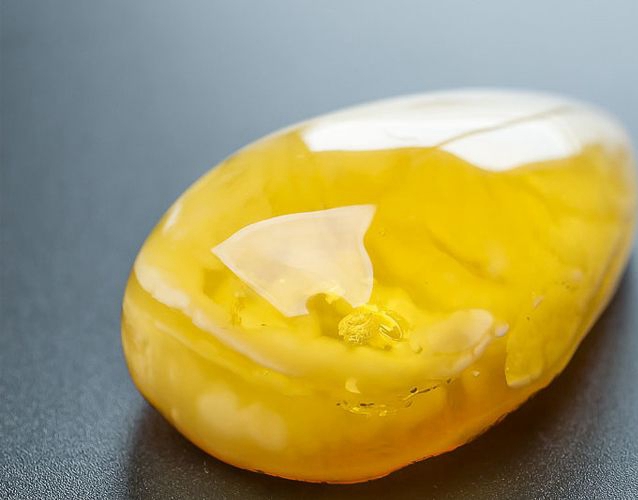 蜜蠟是什么材質？蜜蠟是怎么形成的？ -蜜蠟琥珀