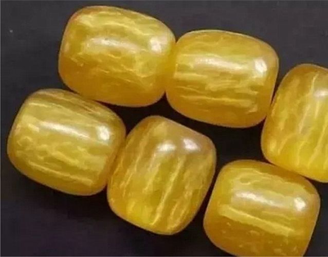 什么是二代蜜蠟？如何區分二代蜜蠟和天然蜜蠟