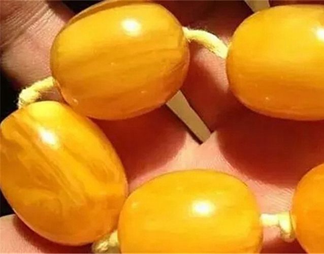 什么是二代蜜蠟？如何區分二代蜜蠟和天然蜜蠟