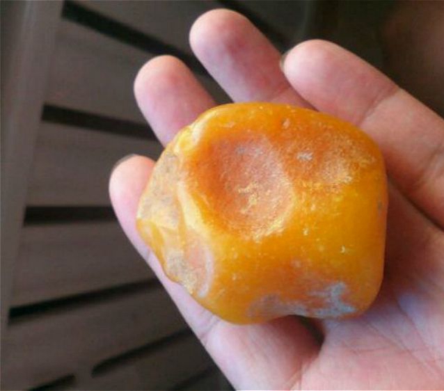 什么是海漂蜜蠟？海漂蜜蠟有什么特點？ -蜜蠟琥