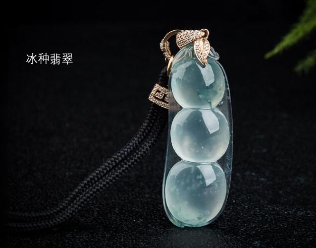 冰種翡翠真假如何鑒別？玻璃種翡翠與冰種翡翠