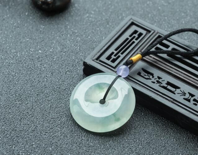 翡翠保養方法介紹？翡翠怎么保養？ -翡翠