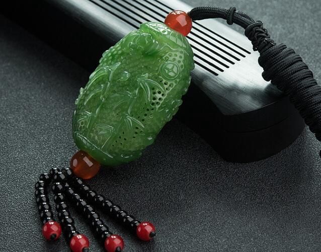 和田玉碧玉價格到底貴不貴？哪種碧玉最有價值