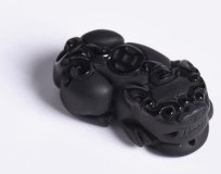 黑耀石是什么寶石？黑曜石越黑越好嗎？