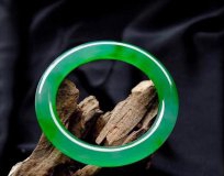 木那翡翠是什么？木那翡翠的特點有哪些？ -翡翠
