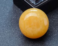 雞油黃蜜蠟多少錢一克？雞油黃蜜蠟市場價格