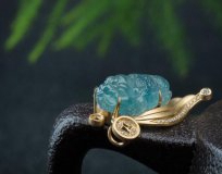 藍水翡翠長什么樣？藍水翡翠怎么是黑的？ -翡翠