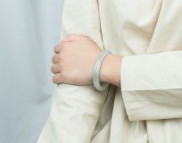 貴妃鐲的由來，貴妃鐲該怎么挑選？ -翡翠