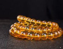 琥珀鑒別方法介紹，怎么鑒別天然琥珀？ -蜜蠟琥