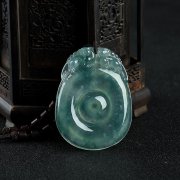 新手看翡翠怎么鑒別種水好壞 依據哪些方面去判