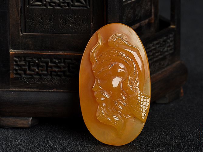 黃龍玉掛件的種類有哪些？都有什么寓意？