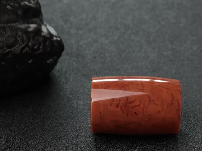 天然南紅瑪瑙的來歷，南紅瑪瑙為何受歡迎？