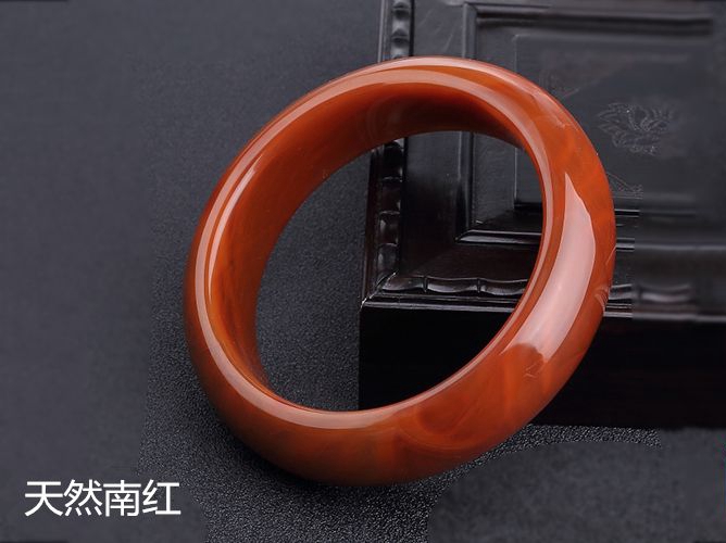 南紅瑪瑙的鑒別方法，南紅瑪瑙怎么辨別真假？