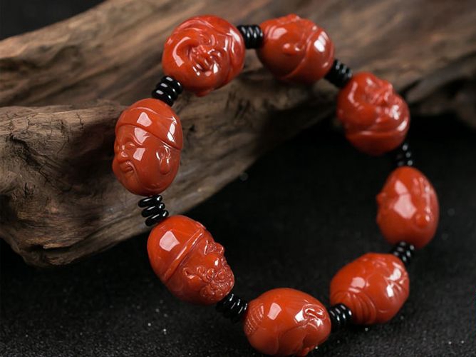 南紅價格多少一克？南紅價格暴跌是真的嗎？