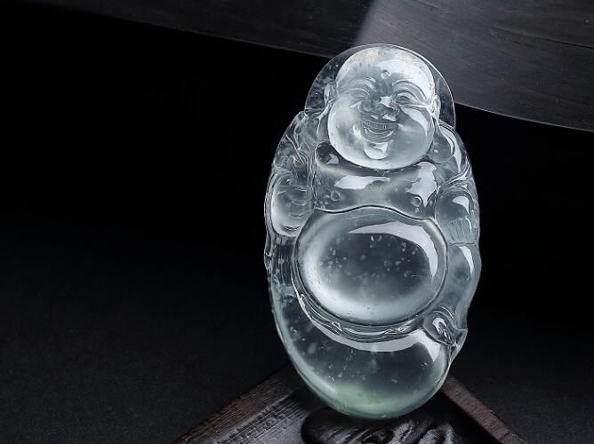 木那翡翠為何棉多還值錢？木那翡翠特點介紹