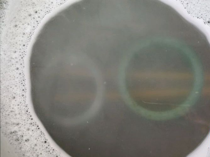 翡翠的鑒別方法水泡法到底靠不靠譜？翡翠水泡