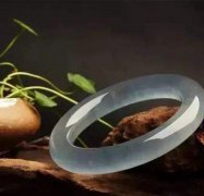 拋光粉翡翠多久掉色 如何判斷翡翠是否添加拋光