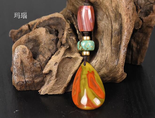 瑪瑙和翡翠的區別有哪些？瑪瑙和翡翠最大的不
